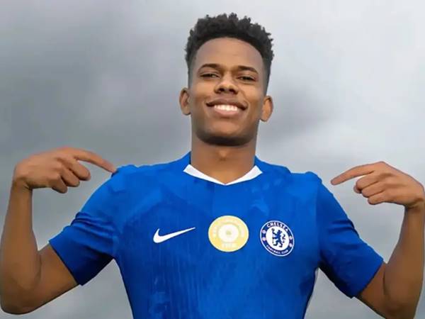 Tương lai hàng công rộng mở của Chelsea