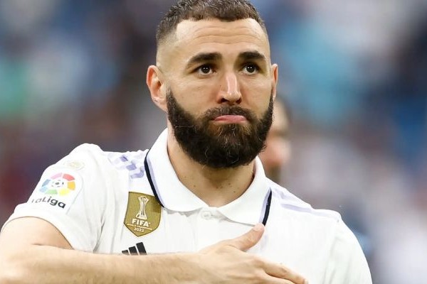 Từ học viện Lyon đến sân khấu Ligue 1 Từ học viện Lyon đến sân khấu Ligue 1