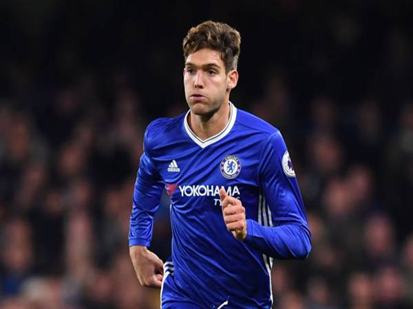 Tầm quan trọng của cầu thủ hau ve canh chelsea trong đội hình