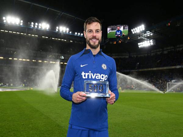 Những hậu vệ cánh Chelsea hay nhất và tầm quan trọng