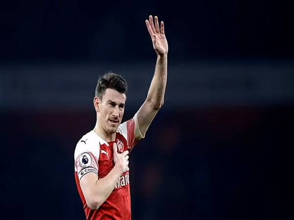 Di sản các hậu vệ của Arsenal xuất sắc để lại